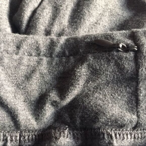 Guess legging size xs - Picture 3 of 4